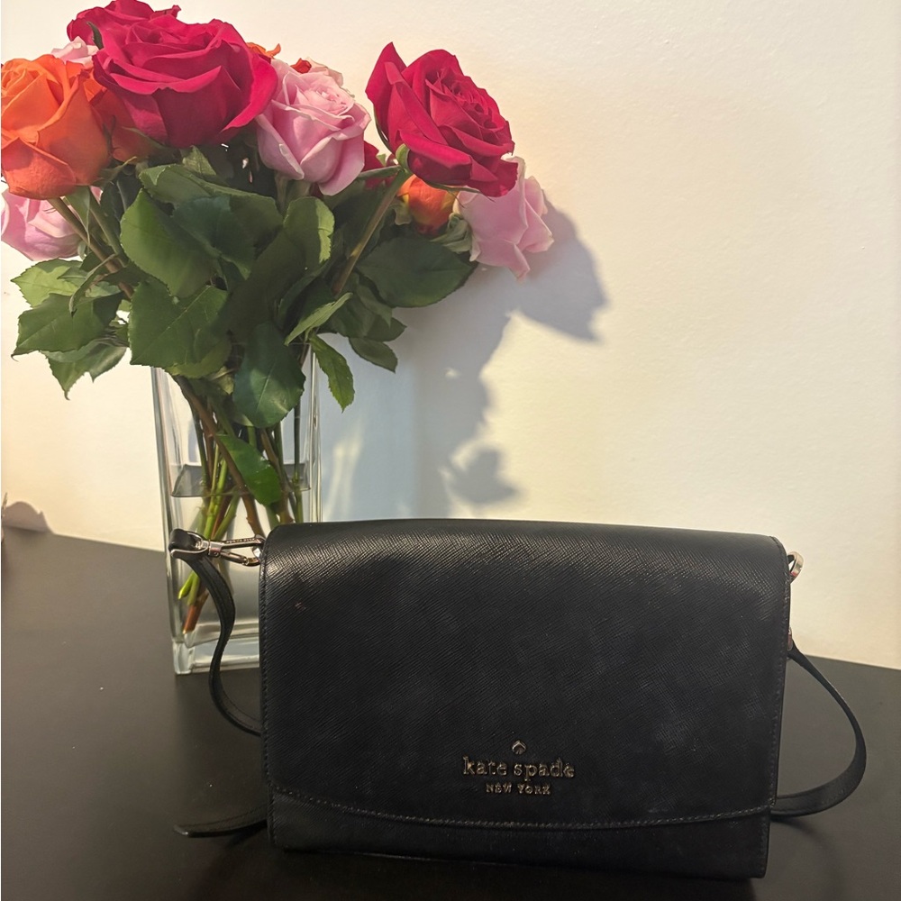 Kate Spade Elegant Black Crossbody Bag